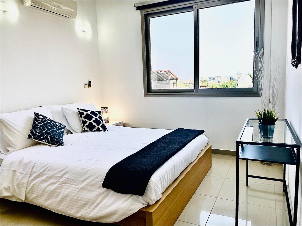 라르나카 The Penthouse 401 아파트 외부 사진